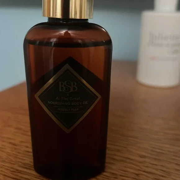 Brown Sugar Babe perfect pear oil,Juliette has a gun,Oil Perfumery Atomic Rose - Picture 4 of 8